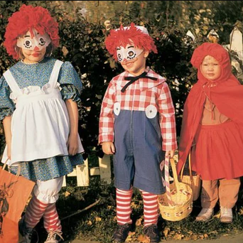 TOP VIERZIG VINTAGE HALLOWEEN-KOSTÜME