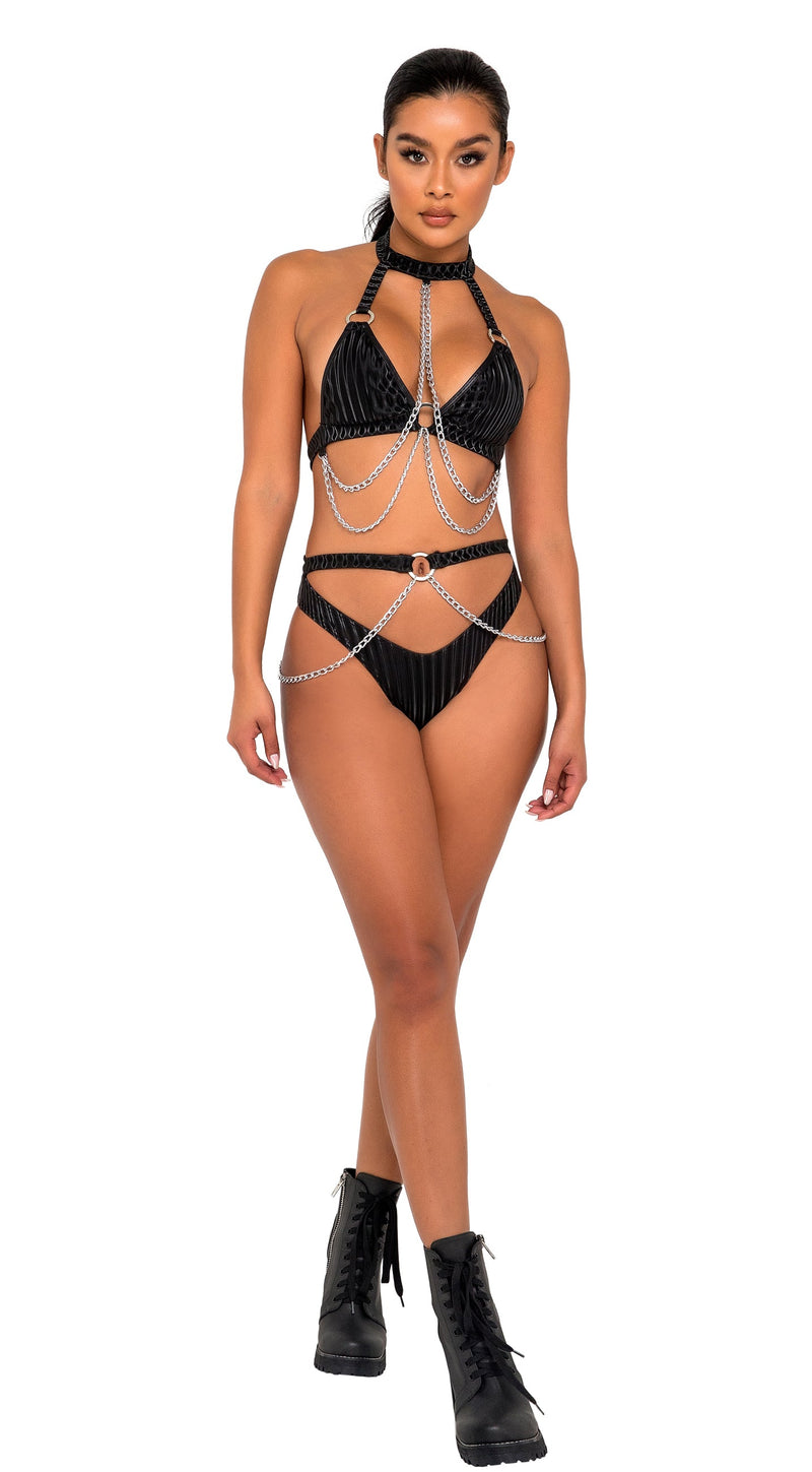 6123 - High-Waisted Shorts with Cutout Panel - Black / L - image 1