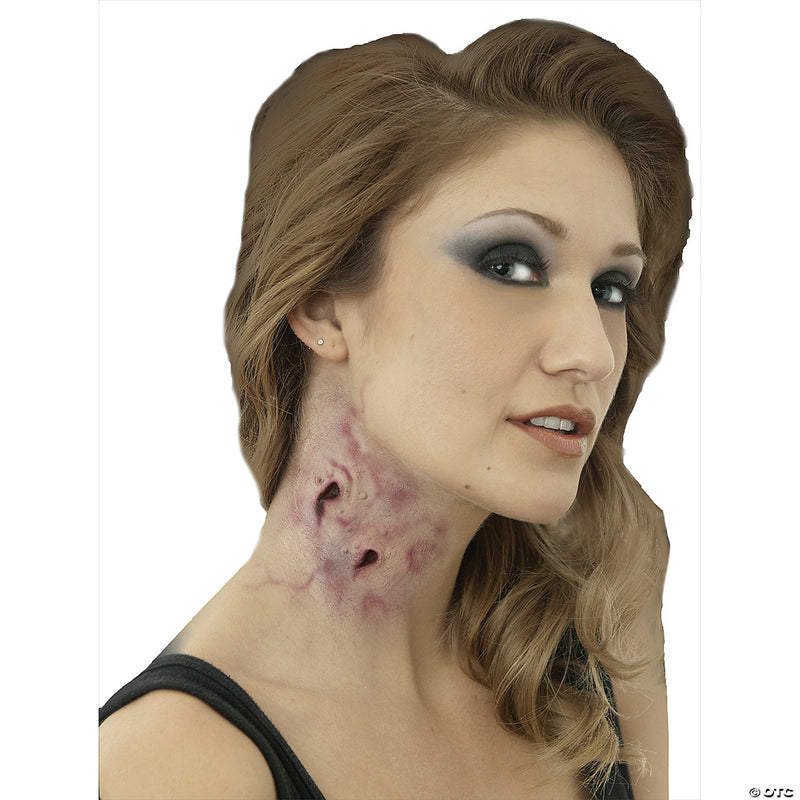 Everlasting Kiss Vampire Bite - image 1