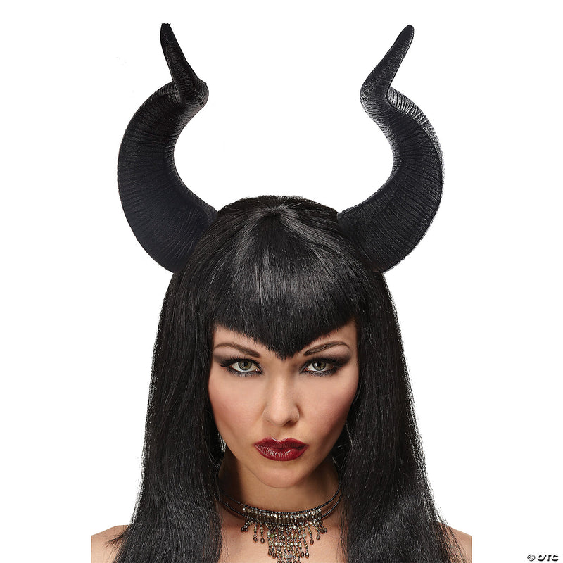 Queen Ficent Horns - image 1